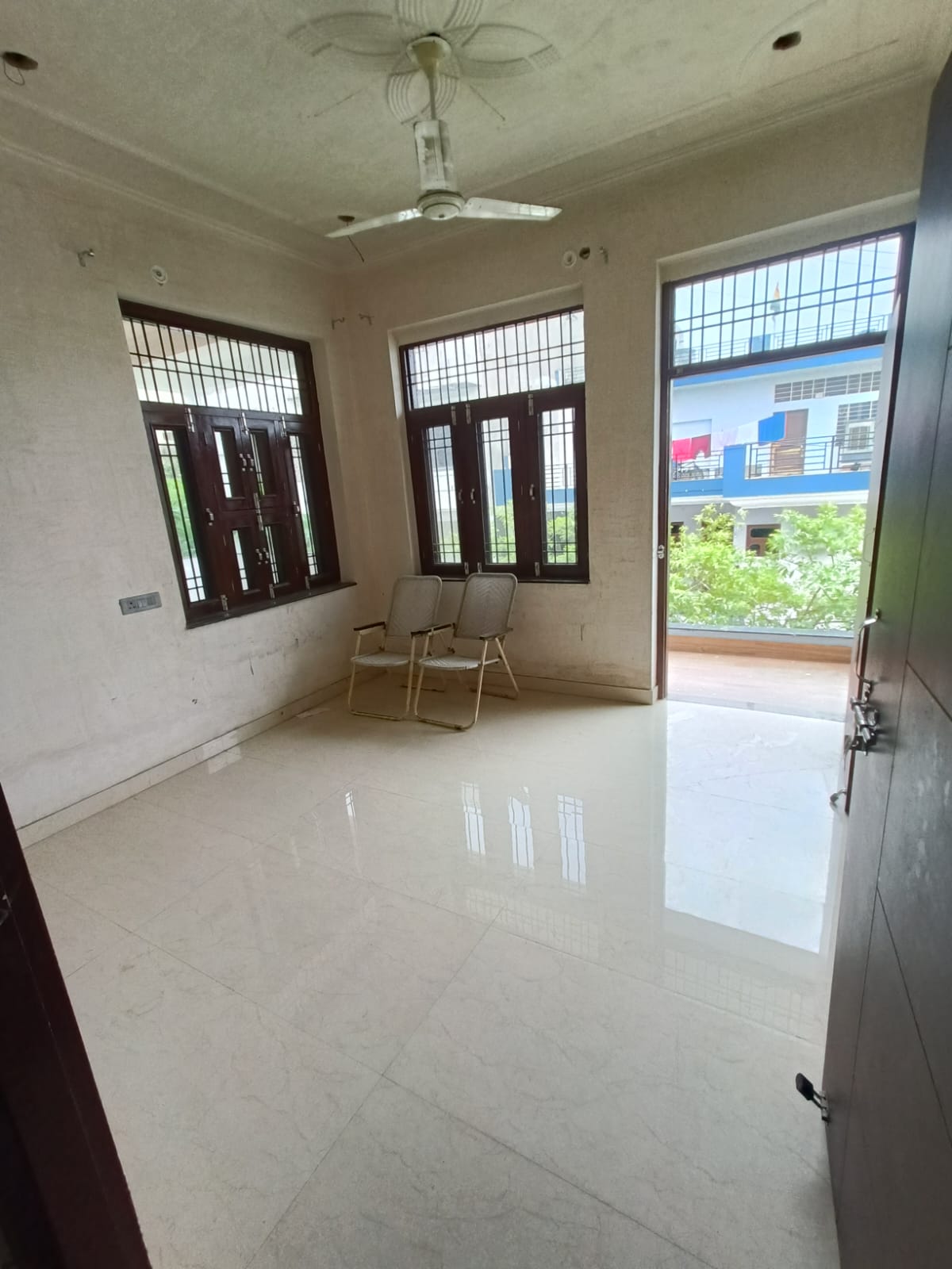 2bhk on main tonk road--Jaipur
